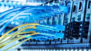 Shared Networks - How to specify VR - CloudStack
